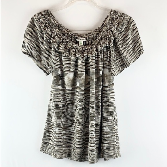 Banana Republic Tops - BANANA REPUBLIC | Ruffled Boatneck Stretchy Heathered Short-Sleeved Sweater